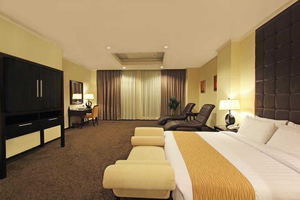 Harmoni One Convention Hotel And Service Apartments Batam Quarto foto